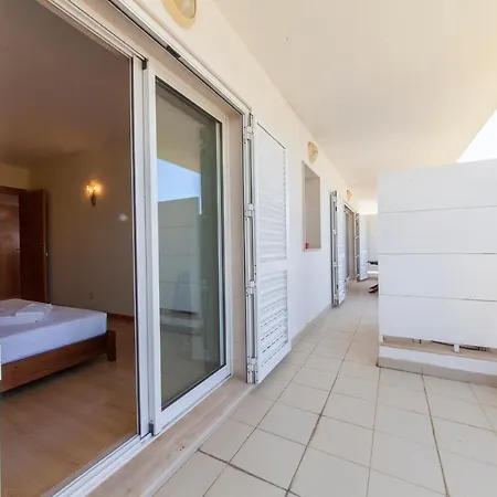 A23 - Marina Palm View Apartment Lagos